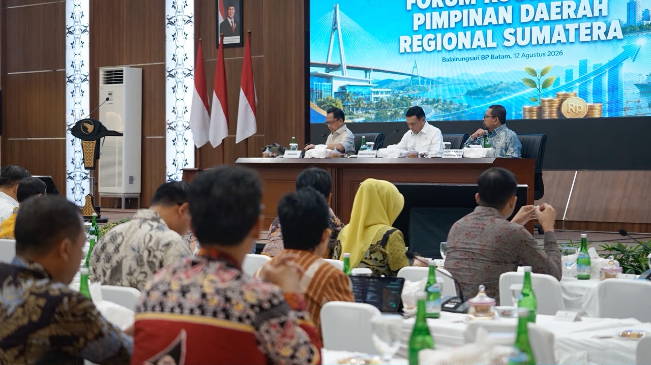 Bupati Karimun Ing. H. Iskandarsyah Hadiri Rakor Forkopimda Regional Sumatera, Perkuat Sinergi Keamanan dan Pembangunan Daerah