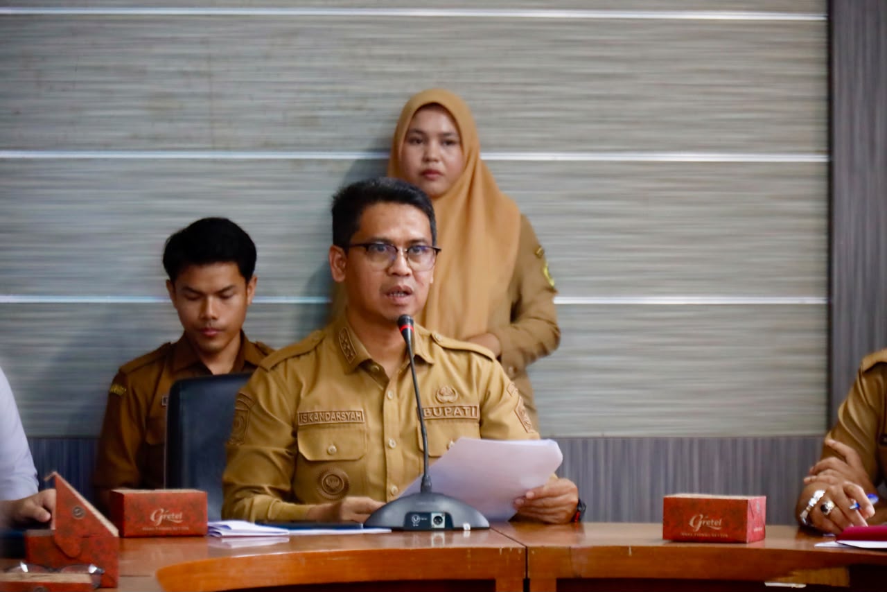  Atasi Kelangkaan LPG 3 Kg, Bupati Karimun Ing. H. Iskandarsyah Siapkan Solusi Permanen: Bangun BPT hingga "Jalur Hijau" Kepabeanan